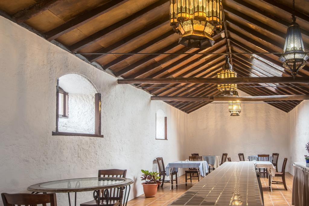 Ecoverode Hotel Emblematico Vegetariano Vegano Arona  Eksteriør billede